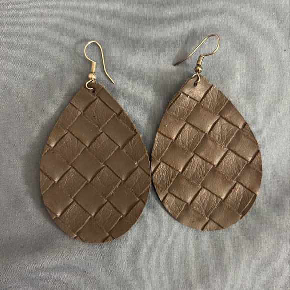 Leather Earrings Bundle - Picture 4 of 9